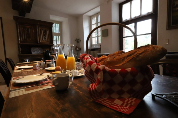 Breakfast service | Château de Bussolles